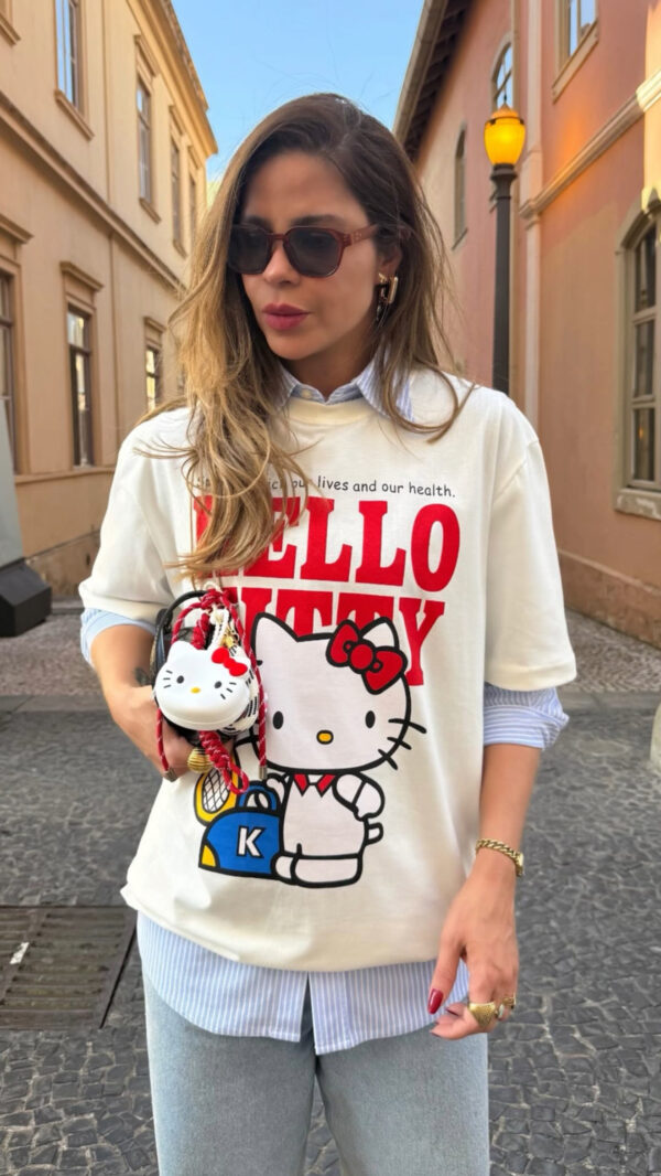 T-shirt Hello Kitty - Imagem 3